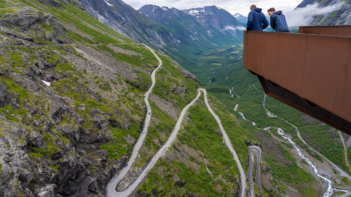 Trollstigen. Norwegische Landschaftsroute Geiranger - Trollstigen.