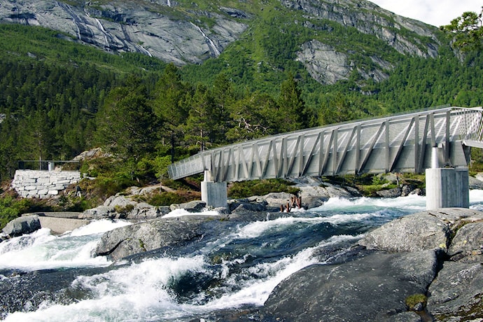 Likholefossen, Fossestien.
