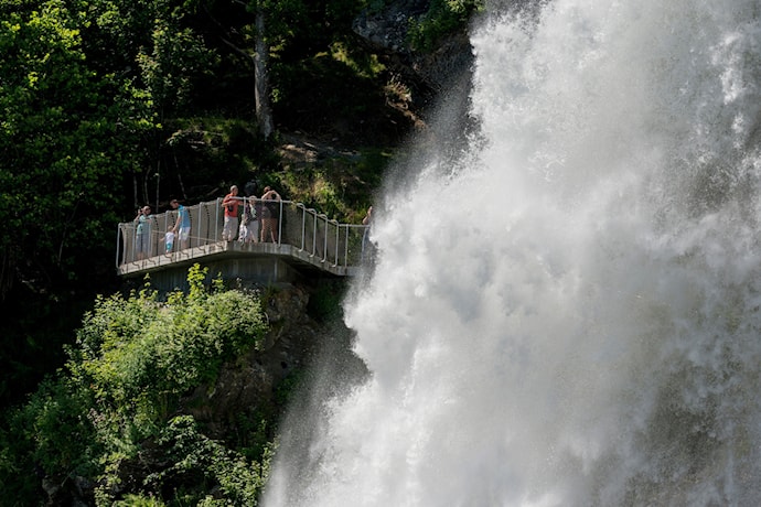 Steinsdalsfossen.