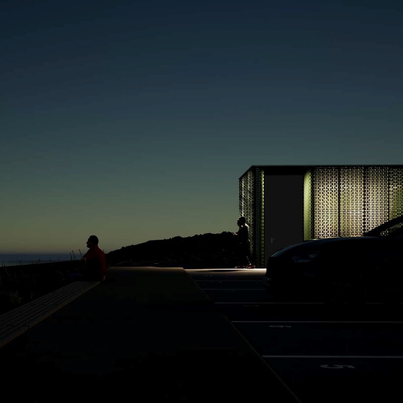 Opplyst servicebygg i mørket,